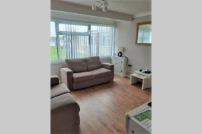 Modern Airy Retreat nr Beach, Broads & Gt Yarmouth